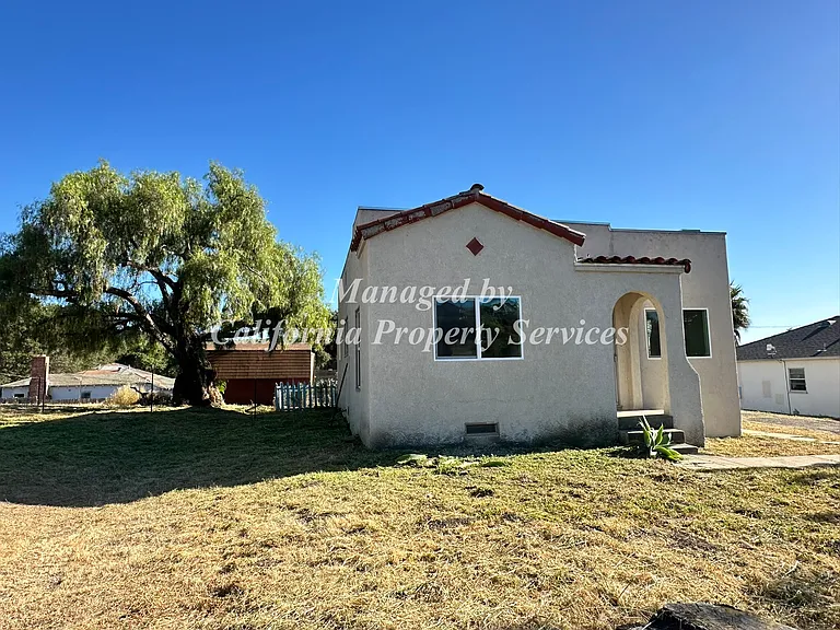 810 Huasna Rd — Photo 1