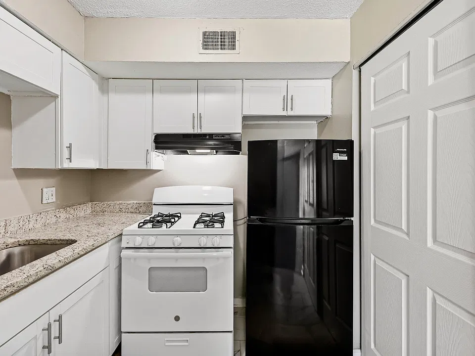 Cambridge Apartments