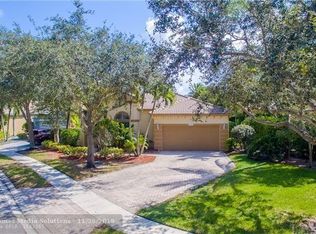 5803 NW 125th Ter, Coral Springs, FL 33076