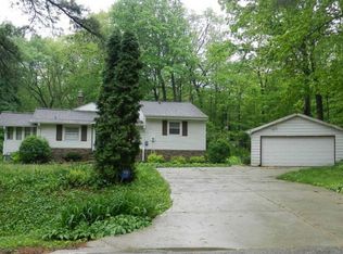 12907 W Prospect Dr, New Berlin, WI 53151