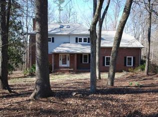 2249 Shagbark Ln, Matthews, NC 28104