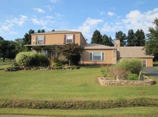 106 Walnut Ridge Dr, Little Hocking, OH 45742