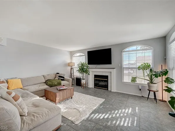 8054 W Rochelle Ave, Las Vegas, NV 89147