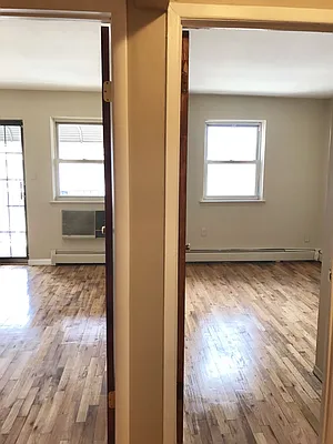 Rented by Amorelli Realty | media 24