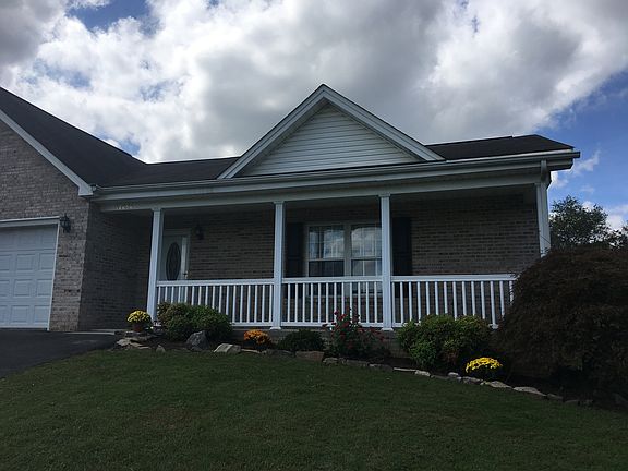 3rd image of 17894 Glenwood Dr