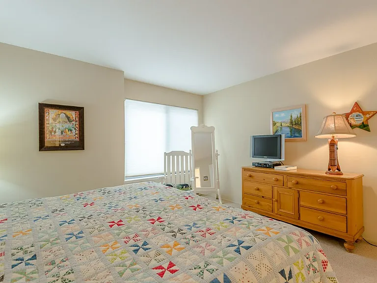 123 River Run Dr #143 — Photo 3