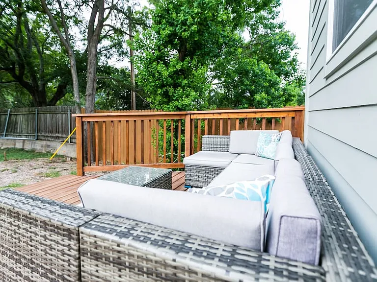Reicher Dr — Photo 64