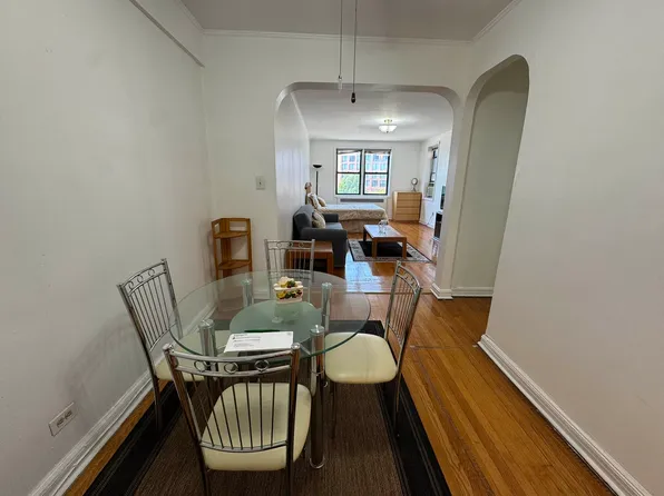 69-40 Yellowstone Boulevard image 1 of 14