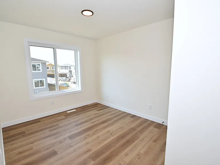 2131 5th Ave SW — Photo 20