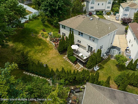 3rd image of 34 Natalie Ct