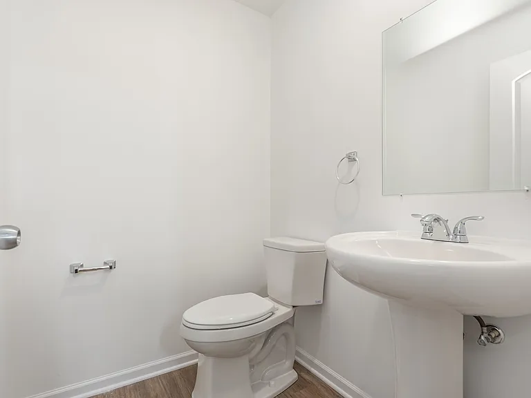 2131 Sassafras Way #C — Photo 7