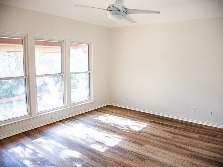 222 Sisterdale Rd — Photo 18