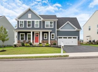 163 Saddle Ridge Dr, Oakdale, PA 15071