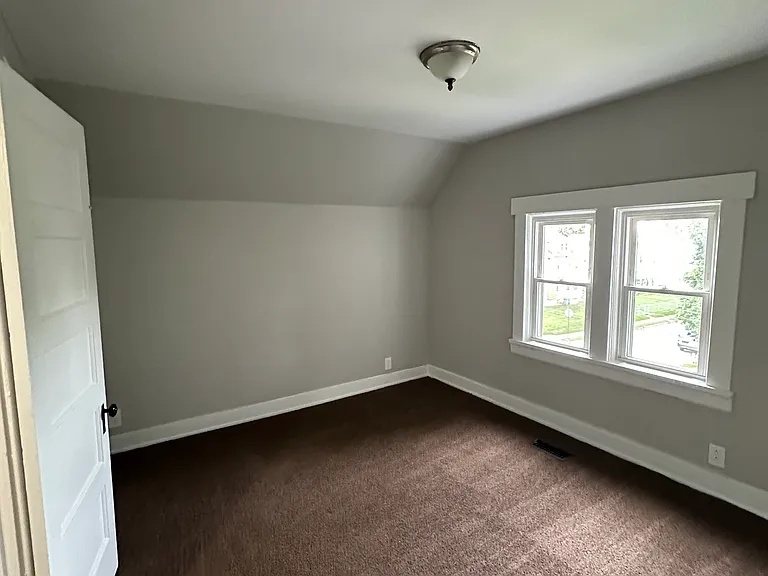 4500 Ashland Ave #2 — Photo 16