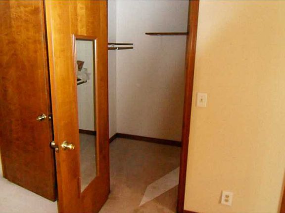 5th image of 4024 Coyte Dr