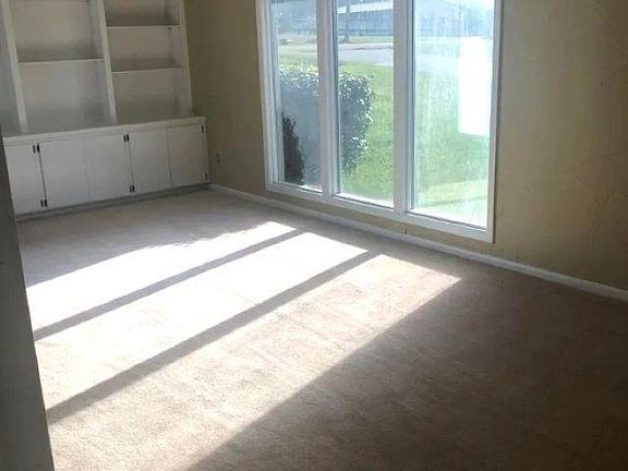 2nd image of 1506 Bittersweet Ave