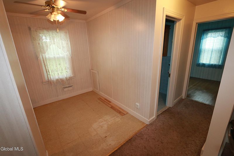 5th image of 3329 Marie Street