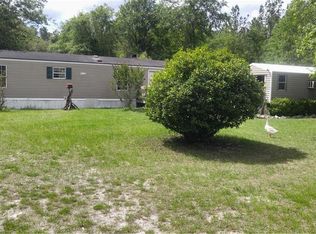 172 Dogwood Rd, Hortense, GA 31543