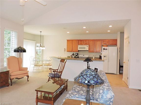 4th image of 705 Shadow Creek Trl