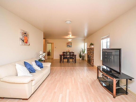 5th image of 10659 Woodward Ave