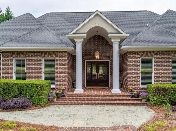404 Maymont Dr #8, Cramerton, NC 28032