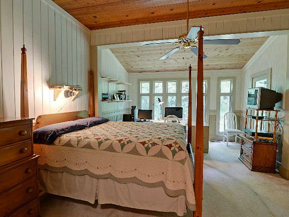 2nd bedroom and office