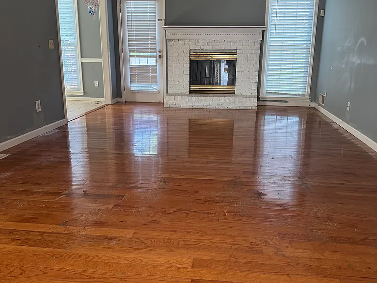 705 Paces Landing Ct — Photo 11