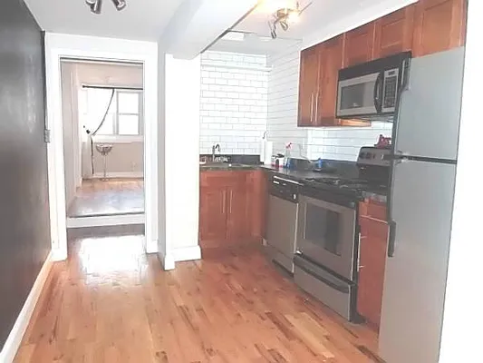 Rented by Aventana | media 30