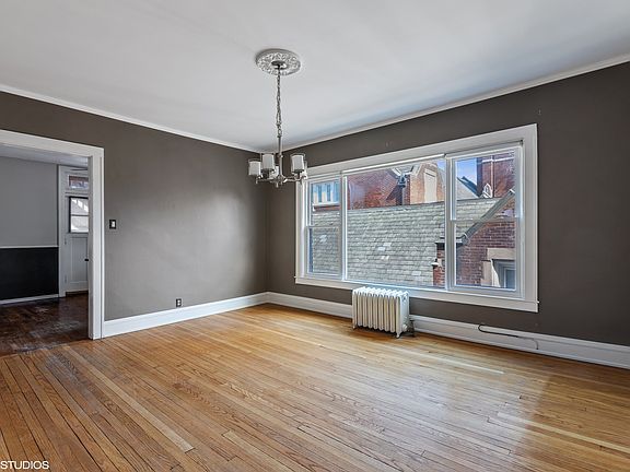 5th image of 1522 W Elmdale Ave #2