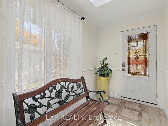 4th image of 377 Allen Blvd