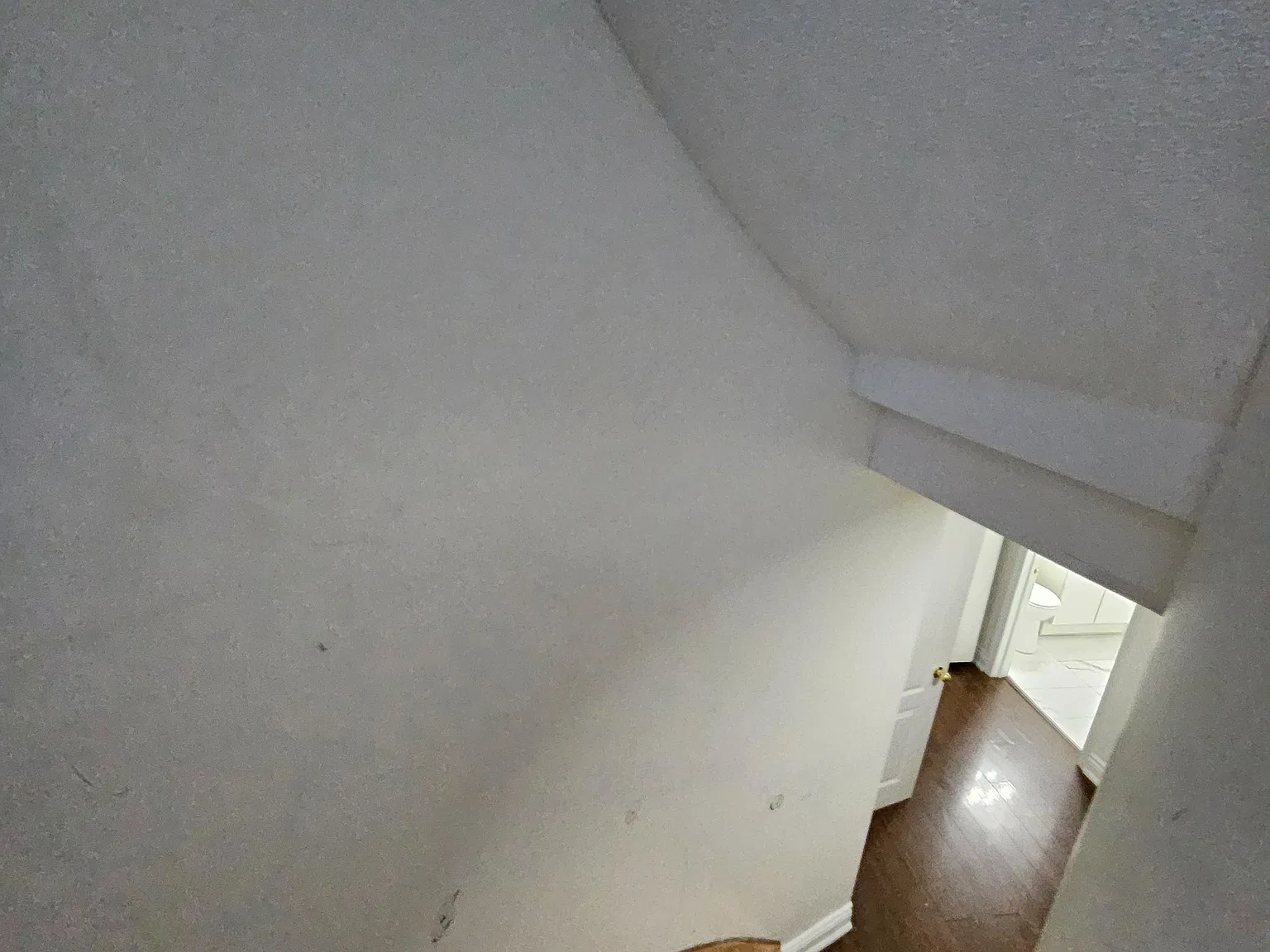 2 bed, $1,749 — Photo 4