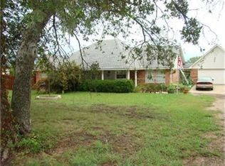 1420 Bluff Springs Rd, Ferris, TX 75125