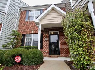 8702 Leeds Forest Ln, Raleigh, NC 27615