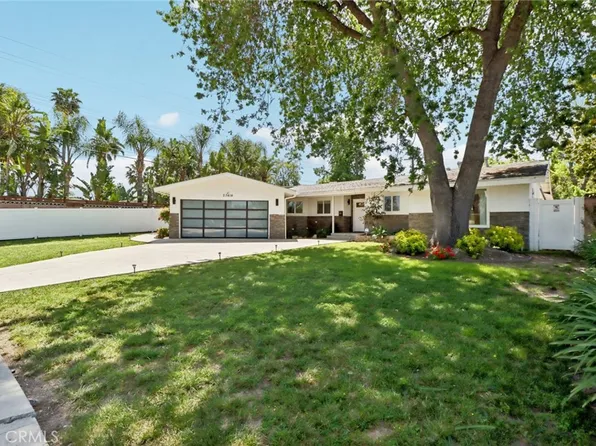 23414 Clarendon St, Woodland Hills, CA 91367