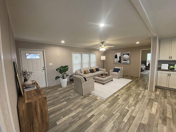 4th image of 17458 N Archer Pl