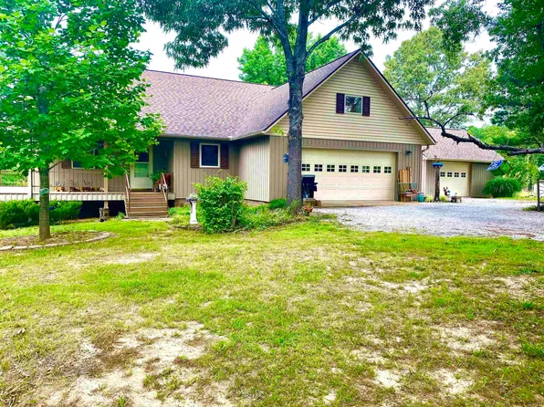 105 Leonard Dr, Mountain View, AR 72560