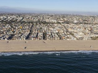 1155 8th St, Hermosa Beach, CA 90254