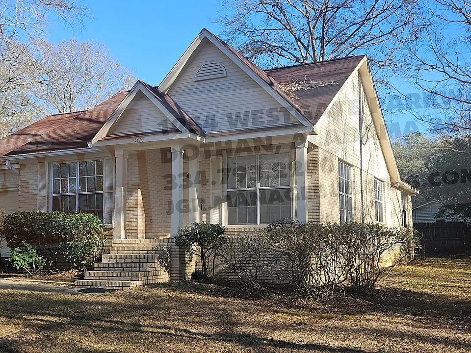 2415 Stonewood Dr