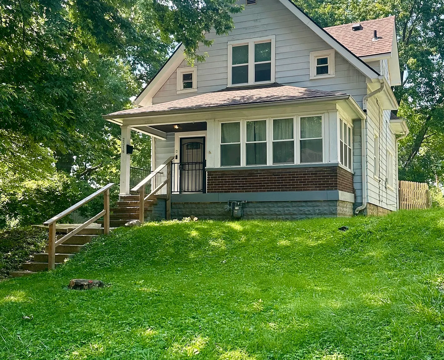 3 bed, 1571 sqft, $1,800 — Photo 1