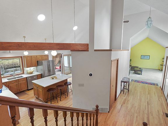 4th image of 10048 N Seminole Dr