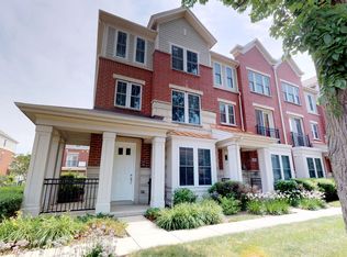 2220 S Crambourne Way, Arlington Heights, IL 60005