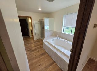 45 S McKinley St #201, Priest River, ID 83856