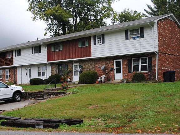 2nd image of 134 Thistlewood Ave #140