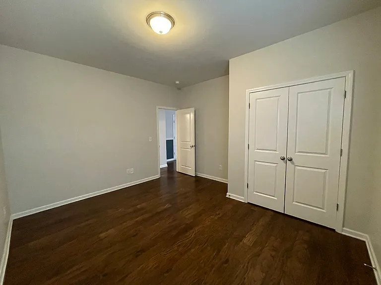 918 Rockleigh Dr — Photo 19