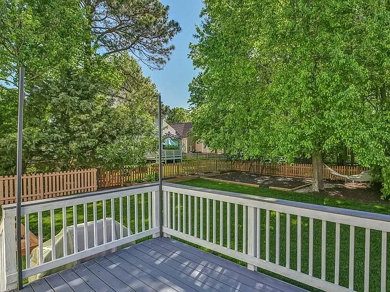 9419 Charter Gate Dr — Photo 26