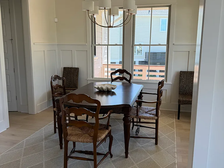Separate dining room