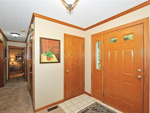 2nd image of 9928 Scotch Pine Ln