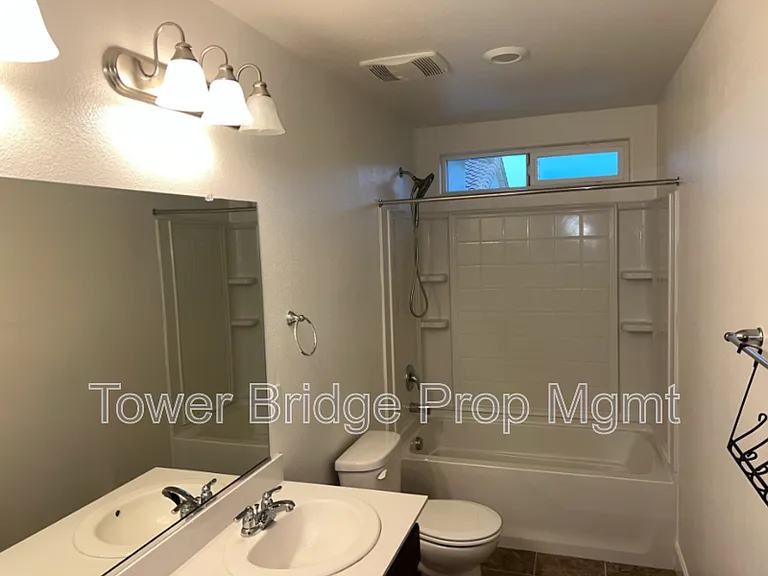 6436 Brando Loop — Photo 15