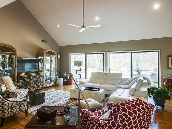 5th image of 784 Harpeth Trace Dr