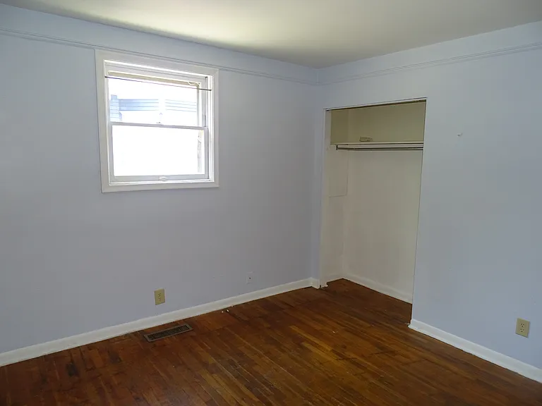 805 College Ave #1 — Photo 11